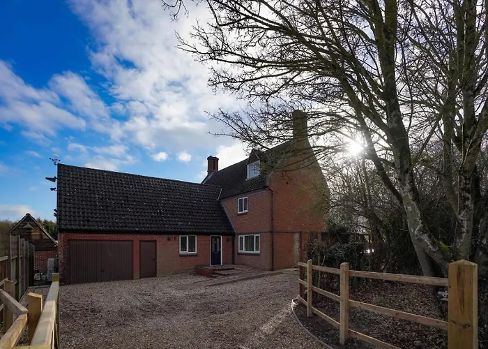 Unique 5Bd Farm House Perfect For Relaxing